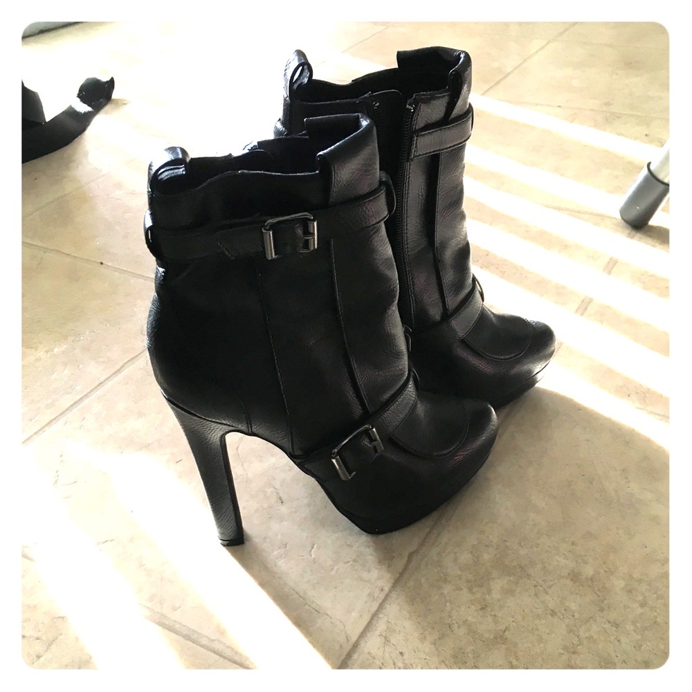SimplyVera Black Boots